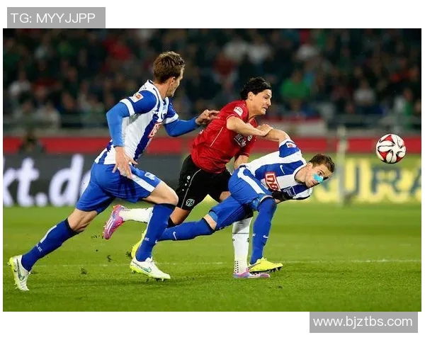 汉诺威惨遭杜塞尔多夫痛击,96客场失利引发深思