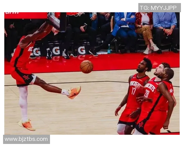 火箭遭遇骑士逆转，六连胜告终：篮球世界的永恒激战